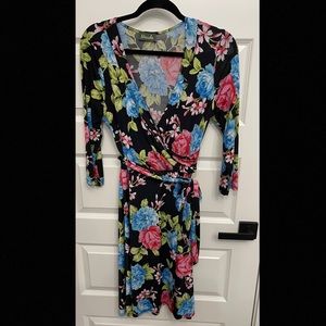 Maude faux wrap floral dress. Size Large